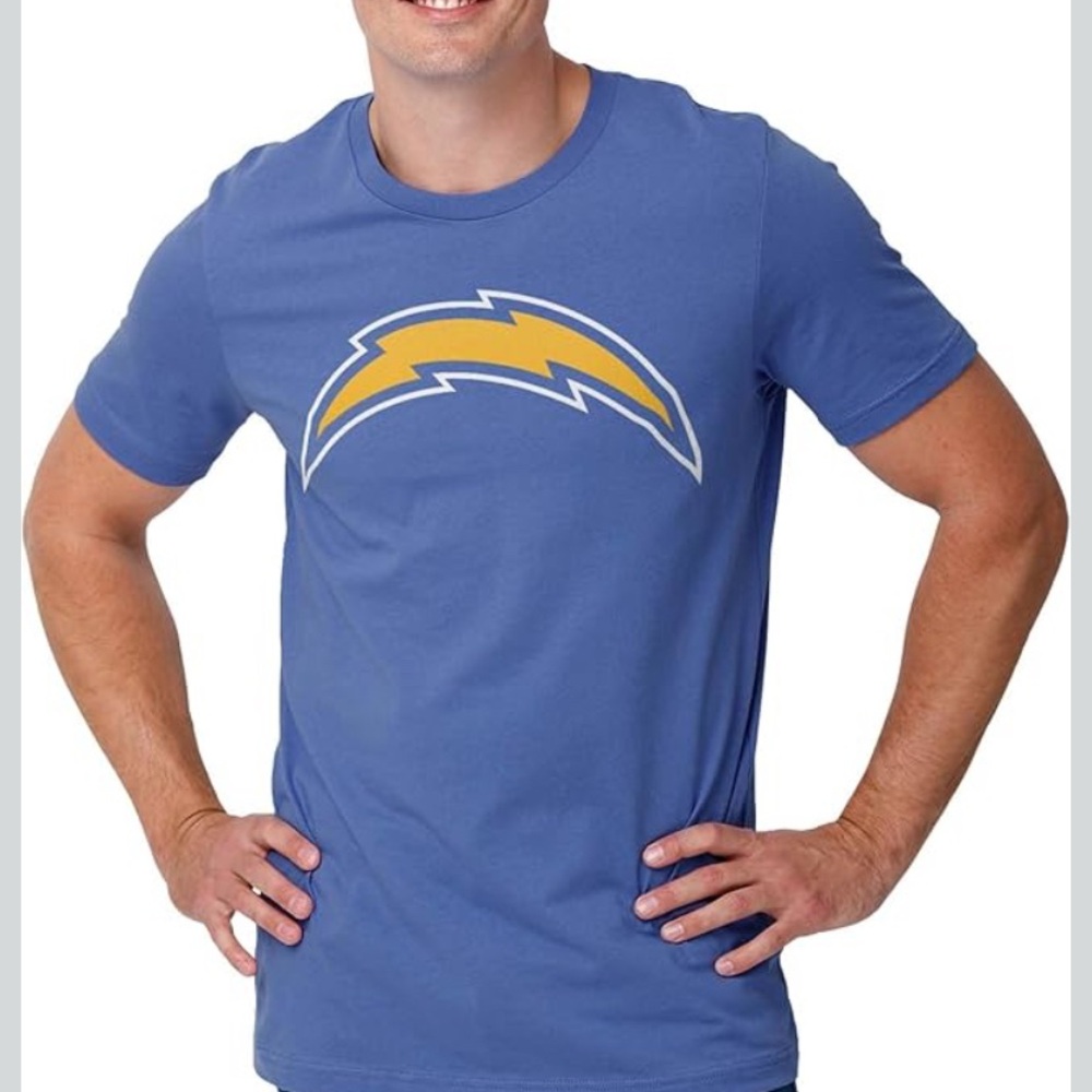 FOCO Men's Los Angeles Chargers NFL Team Logo Short Sleeve T-Shirt, Large, NWT